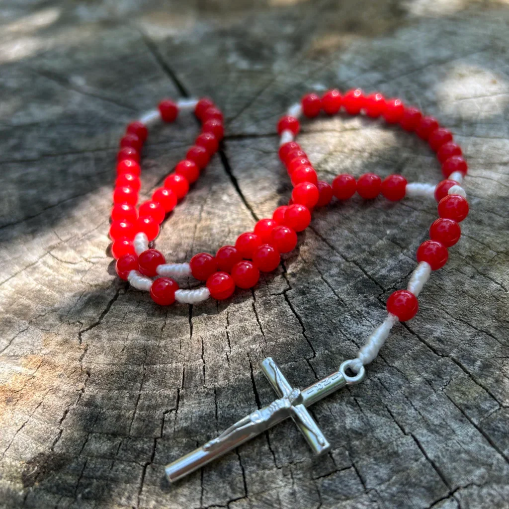 Petit chapelet rouge martyr - Image 3